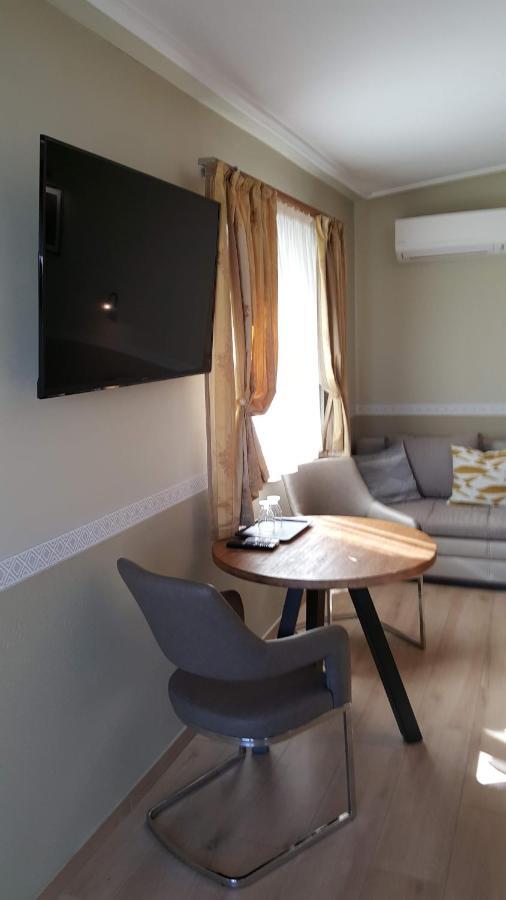 Casa Petri Hotel Sînpetru Екстериор снимка